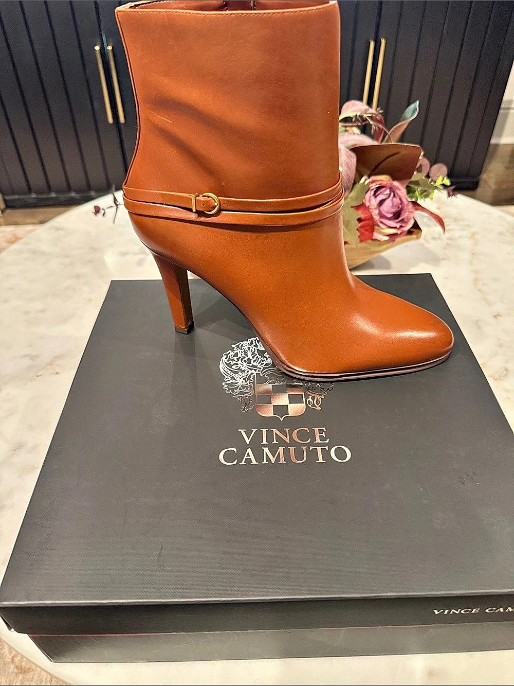 Vince Camuto LC-STELLA Brown Heeled Boots US 11 NWT